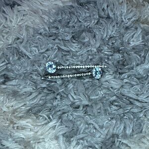 Elegant Silver Crystal Bobby Pins